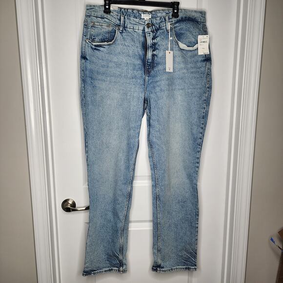 18 Plus | Good American | NWT | Good Icon Straight Jeans | MSRP $169 - Picture 2 of 5